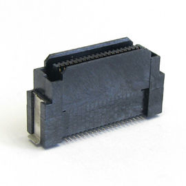 Złącze proste prostokątne 0.8mm SMT PA9T UL94V-0 do deski D typu