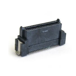 Złącze proste prostokątne 0.8mm SMT PA9T UL94V-0 do deski D typu